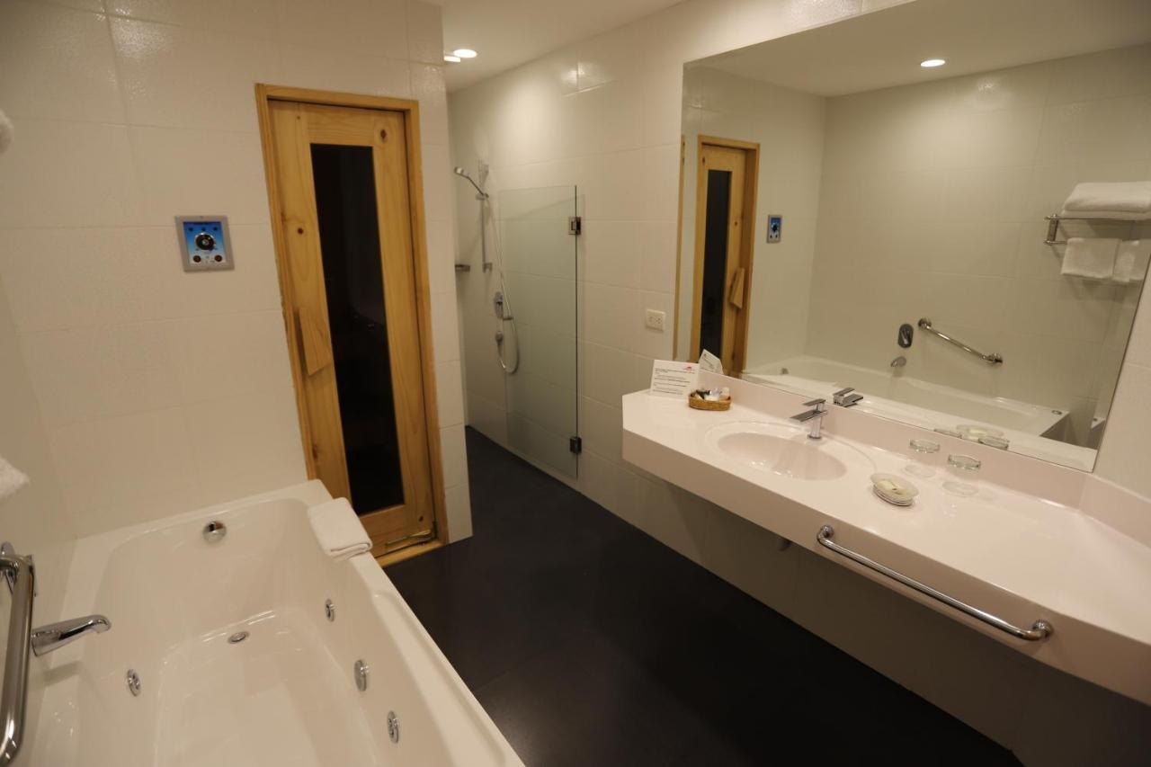 Hotel Andino Club - Hotel Asociado Casa Andina هواراس المظهر الخارجي الصورة