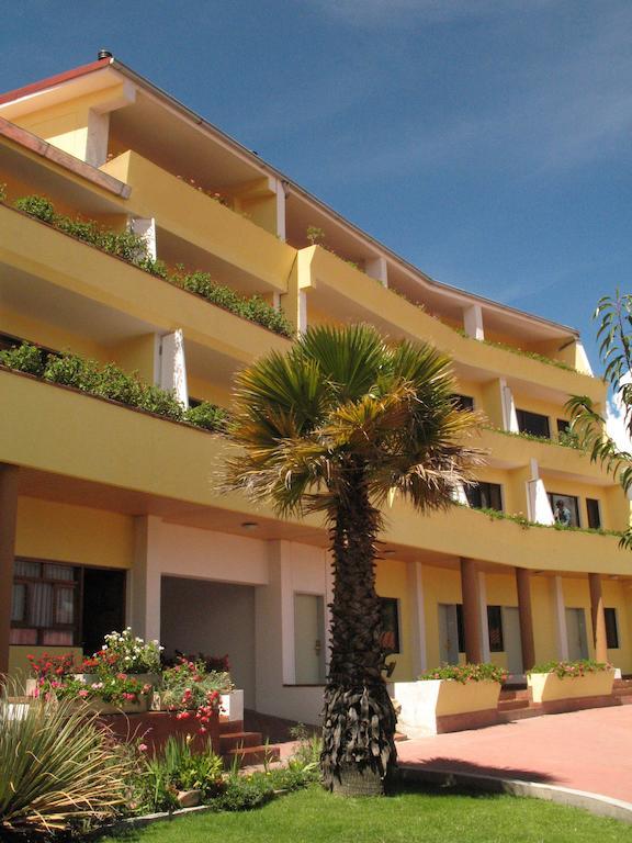 Hotel Andino Club - Hotel Asociado Casa Andina هواراس المظهر الخارجي الصورة